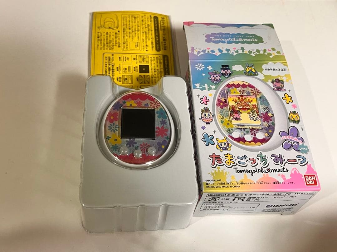 たまごっちみーつ パステルver. ホワイト