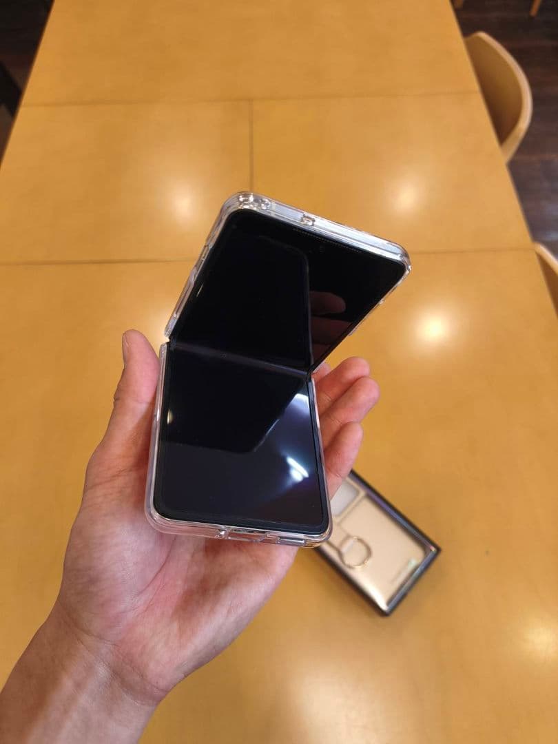 スマートフォン 折りたたみ Oppo N3 Find Flip 本体 充電器付き