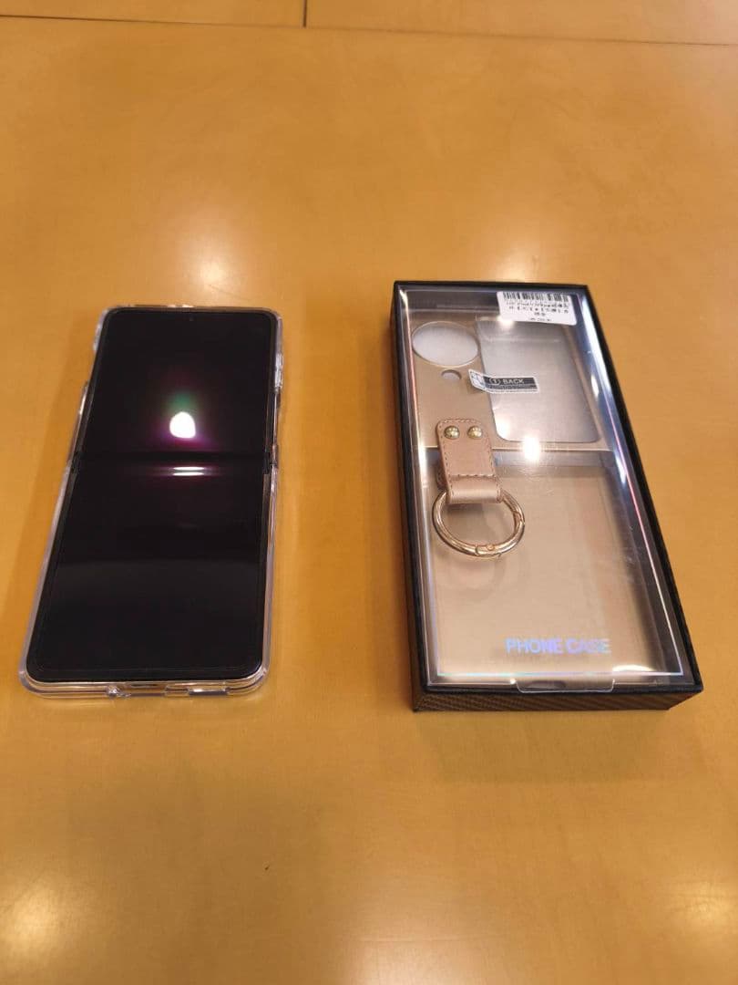 スマートフォン 折りたたみ Oppo N3 Find Flip 本体 充電器付き