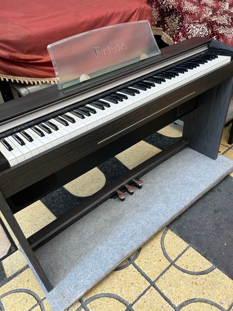 超価格、カシオ電子ピアノPX720、ピアノ強弱タッチ付き、人気のコンパクト仕様