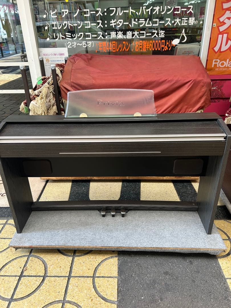 超価格、カシオ電子ピアノPX720、ピアノ強弱タッチ付き、人気のコンパクト仕様