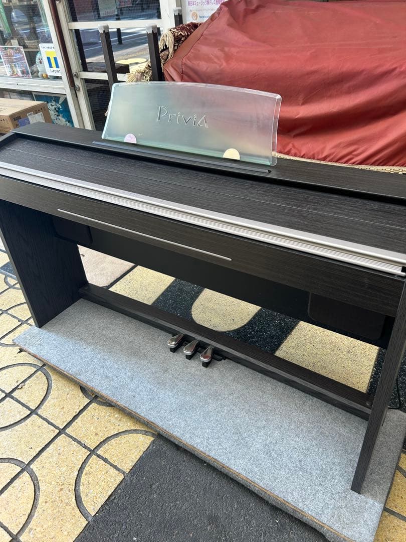 超価格、カシオ電子ピアノPX720、ピアノ強弱タッチ付き、人気のコンパクト仕様