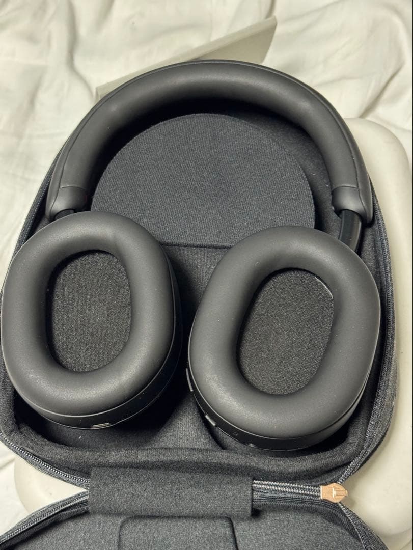 WF-1000XM5 ブラック 本体・付属品完備