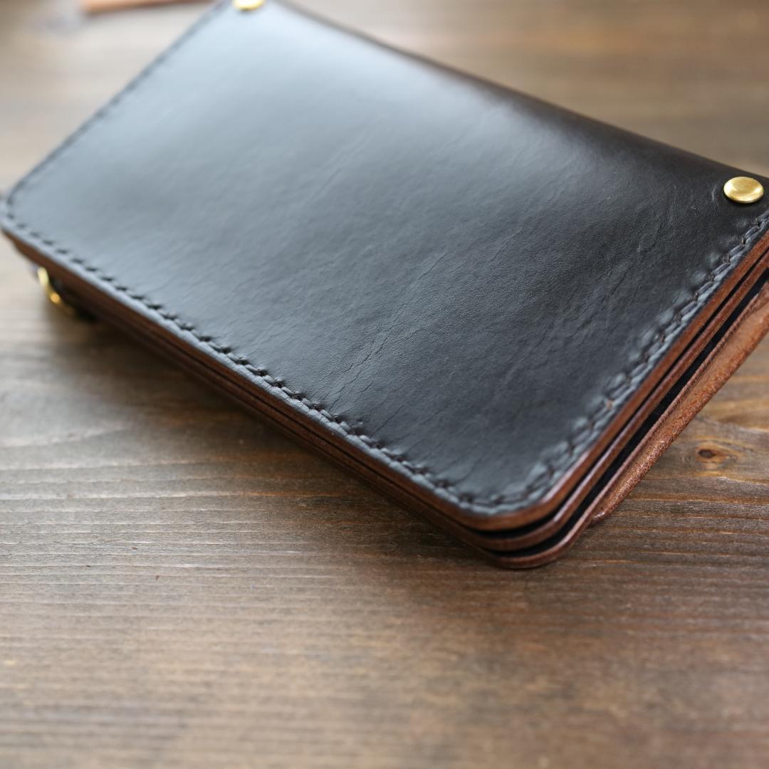 ミドルトラッカーウォレットNA001M　《HORWEEN社クロムエクセル 茶芯》