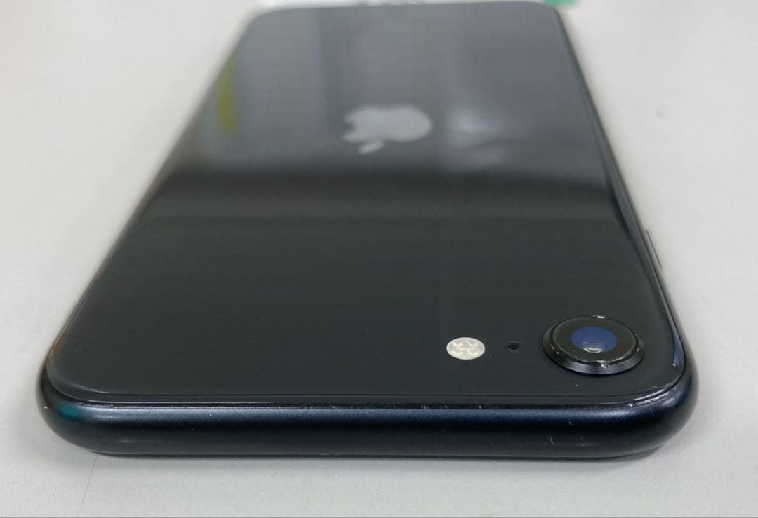 iPhone SE （2世代）64G ブラック
