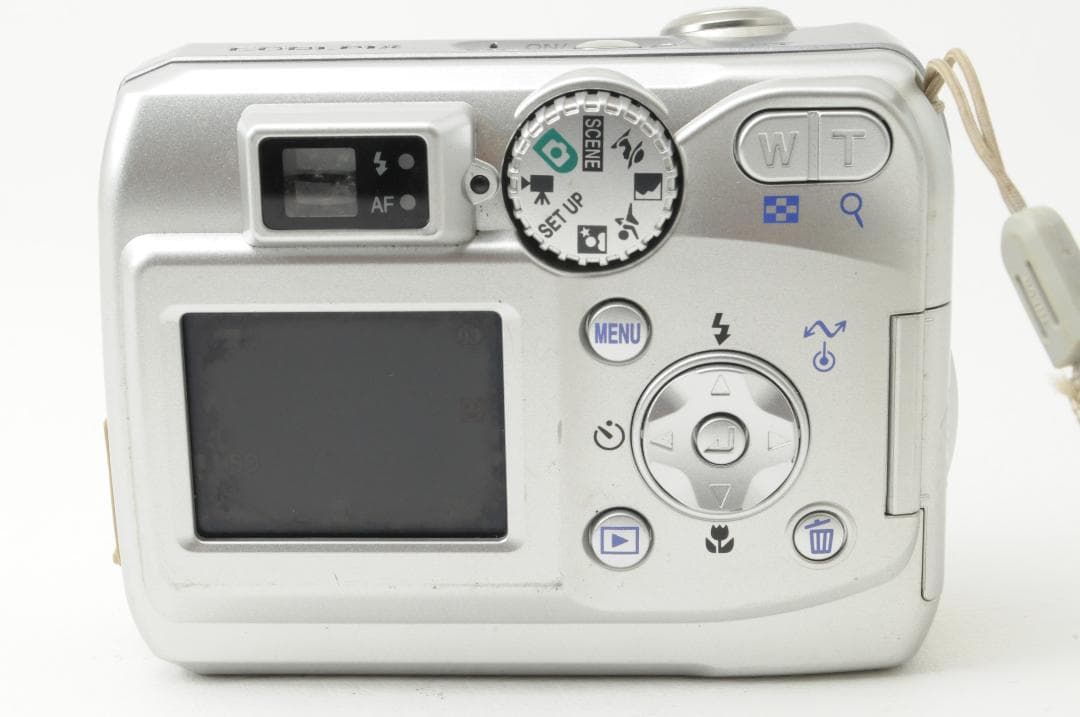 Nikon ニコン COOLPIX 4100 デジタルカメラ 単三電池駆動