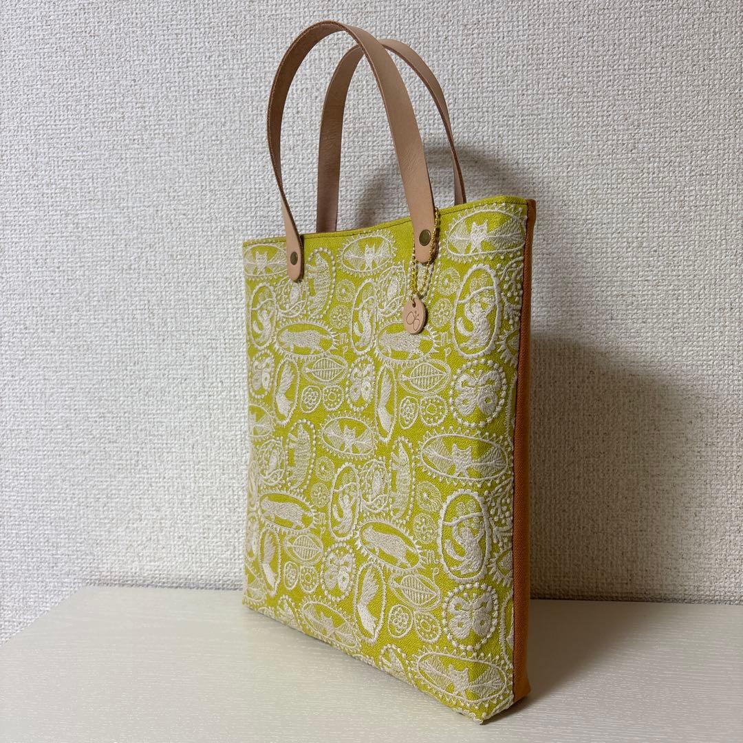 腕かけできる上品トートバッグ＊ミナペルホネン jungle relief