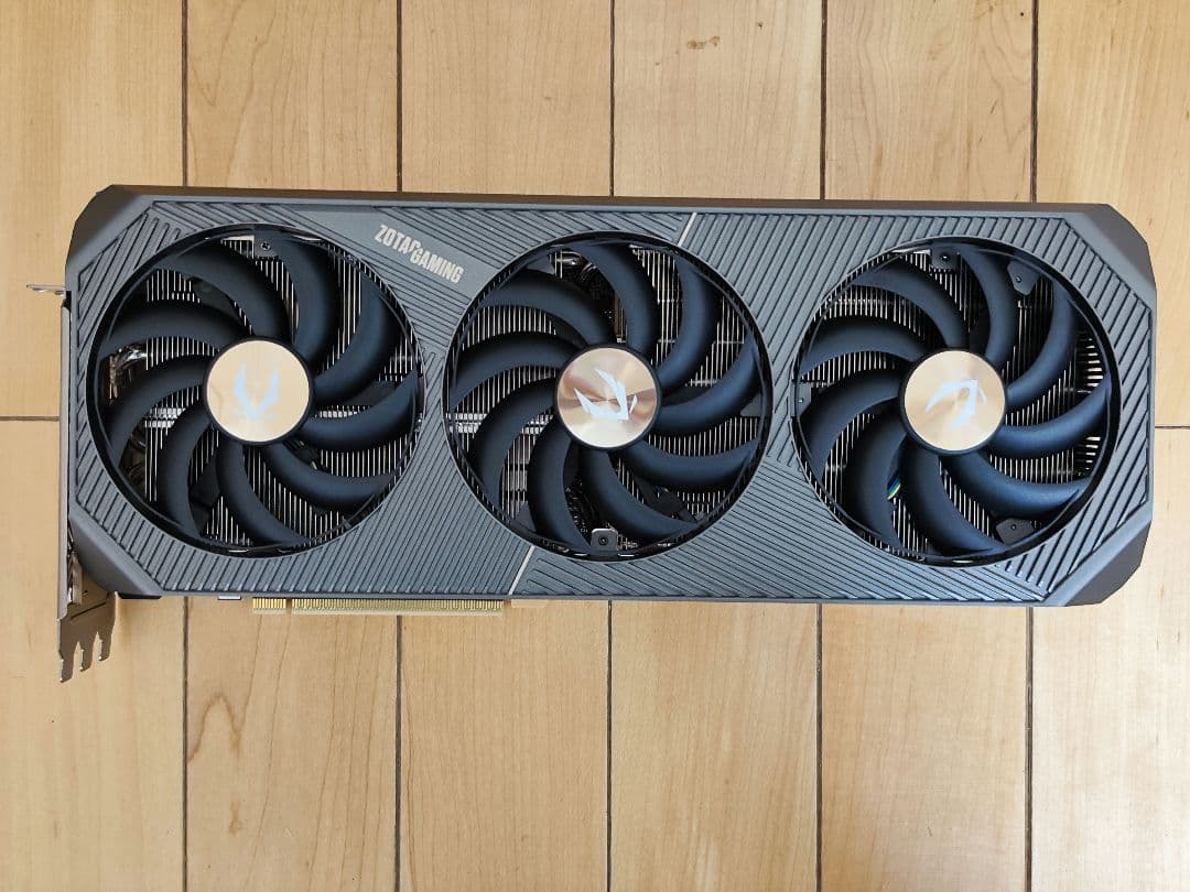 グラフィックボード・グラボ・ビデオカード ZOTAC RTX5070Ti SOLID OC GeForce