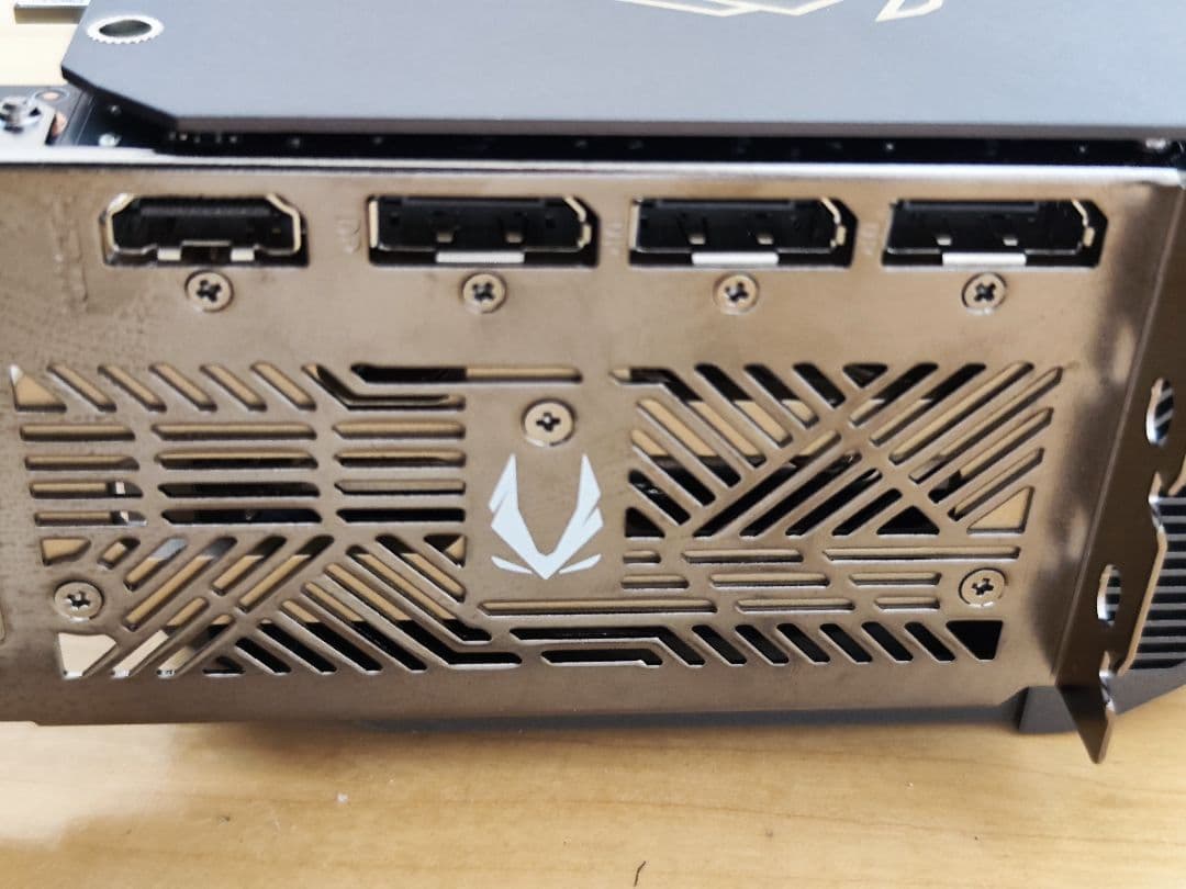 グラフィックボード・グラボ・ビデオカード ZOTAC RTX5070Ti SOLID OC GeForce