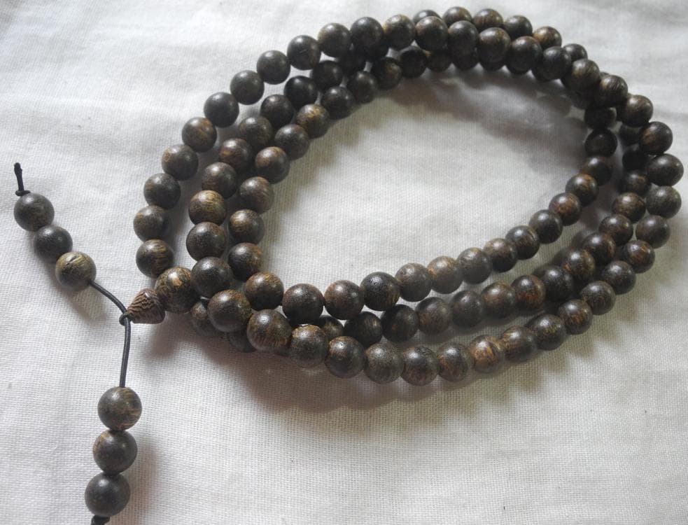 ベトナム産 香木 ネックレス 数珠 沈香 良品 本物 25g 8mm 108玉