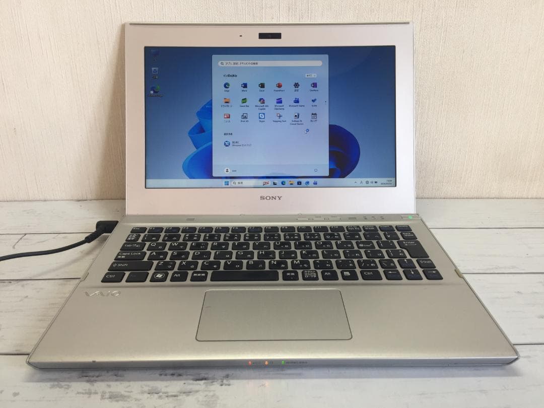 SONY SVT111A11N 11.6型/ 軽量・薄型/Office/Win