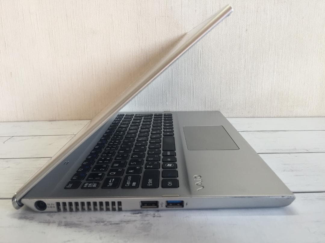 SONY SVT111A11N 11.6型/ 軽量・薄型/Office/Win