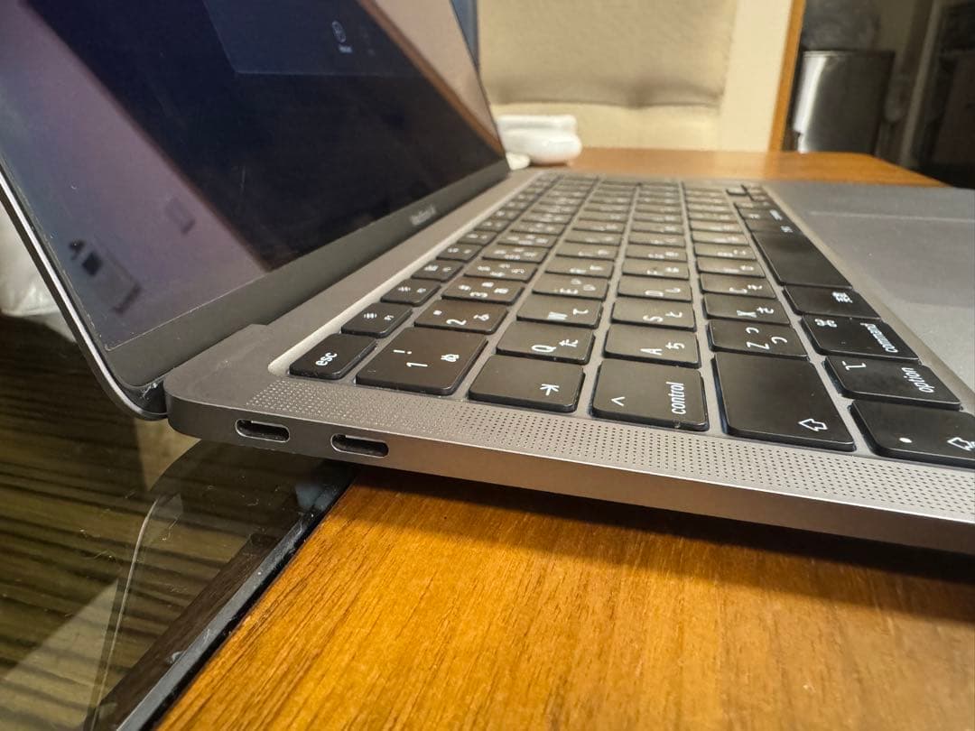 MacBook本体 Apple MacBook Air M1 2020 8GB 512GB