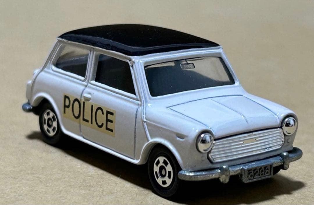 トミカ ミニクーパー トラフィック特注 ポリスカー②