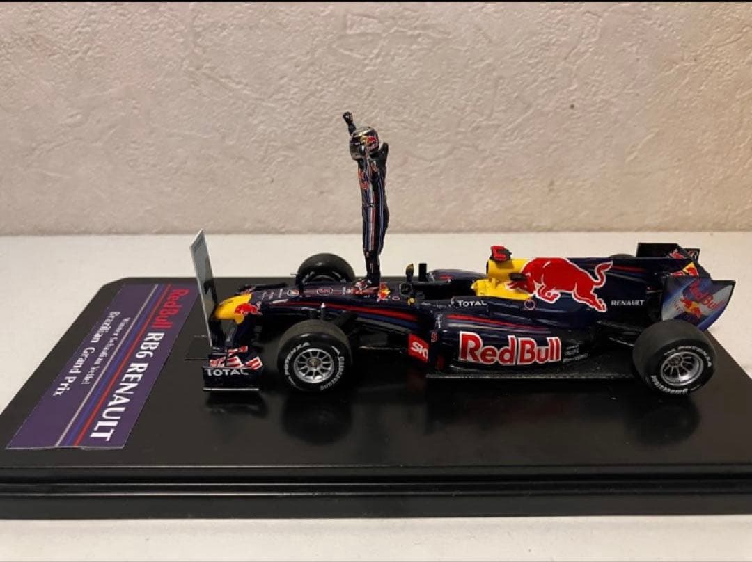 1/43 ミニチャンプス レッドブル RB6 ブラジルGP ベッテル