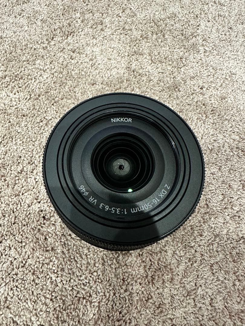 Nikon Z50 ミラーレス一眼カメラ 本体とレンズ