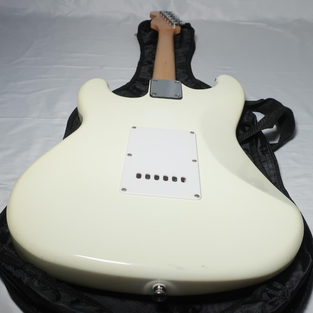 美品 SELDER エレキギター ストラトタイプ ケース付 オリンピックホワイト