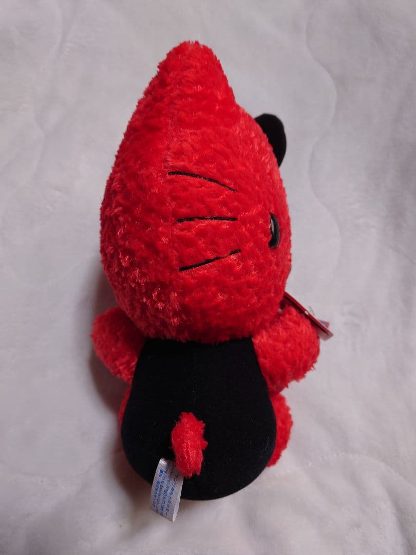 サンリオキャラクター　RED KITTY ぬいぐるみ