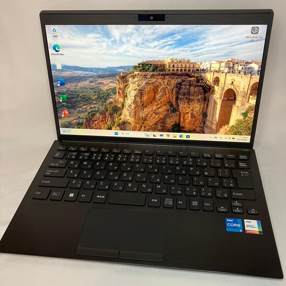 美品 VAIO Pro PG 12世代 i5 16GB SSD FHD オフィス