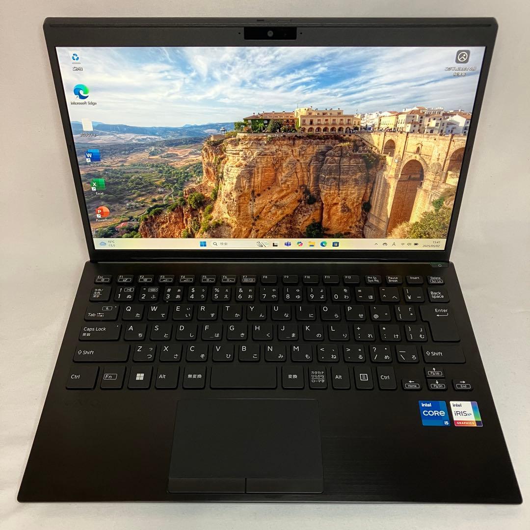 美品 VAIO Pro PG 12世代 i5 16GB SSD FHD オフィス
