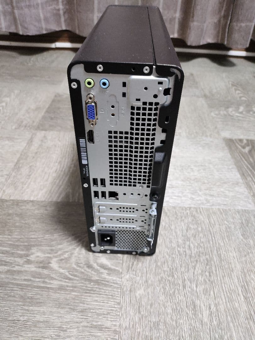 デスクトップPC Win11 8世代i3 RAM8GB SSD500gb