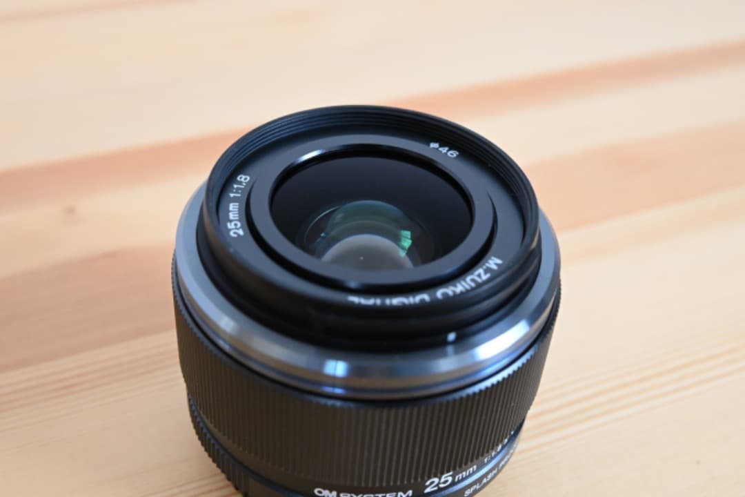OMSYSTEM　M.ZUIKO DIGITAL 25mm F1.8 II