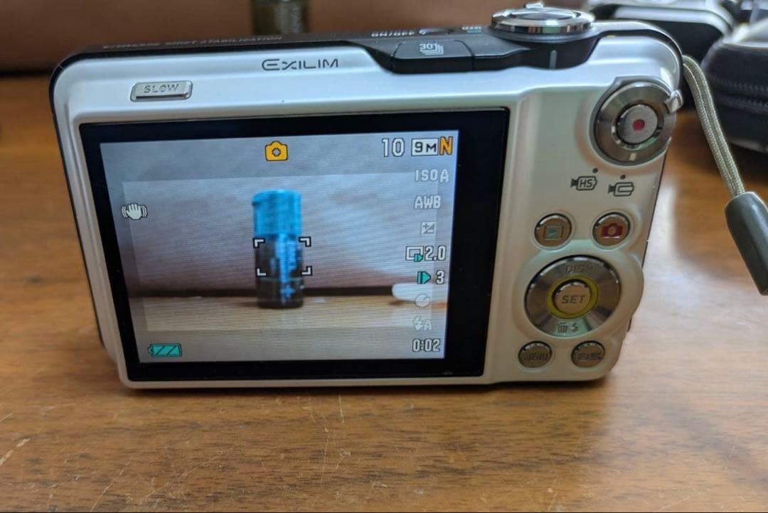 CASIO EXILIM EX-FC100 ハイスピード動画対応