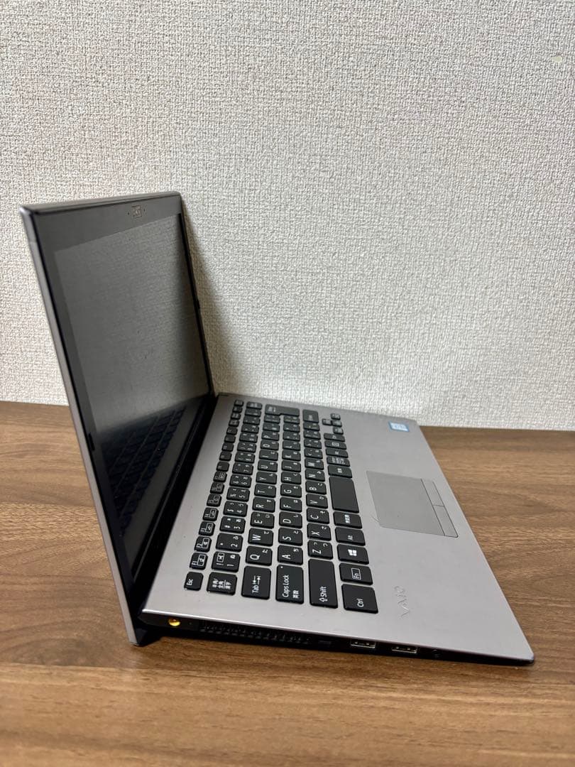VAIO シルバー 13.3インチ ノートPC