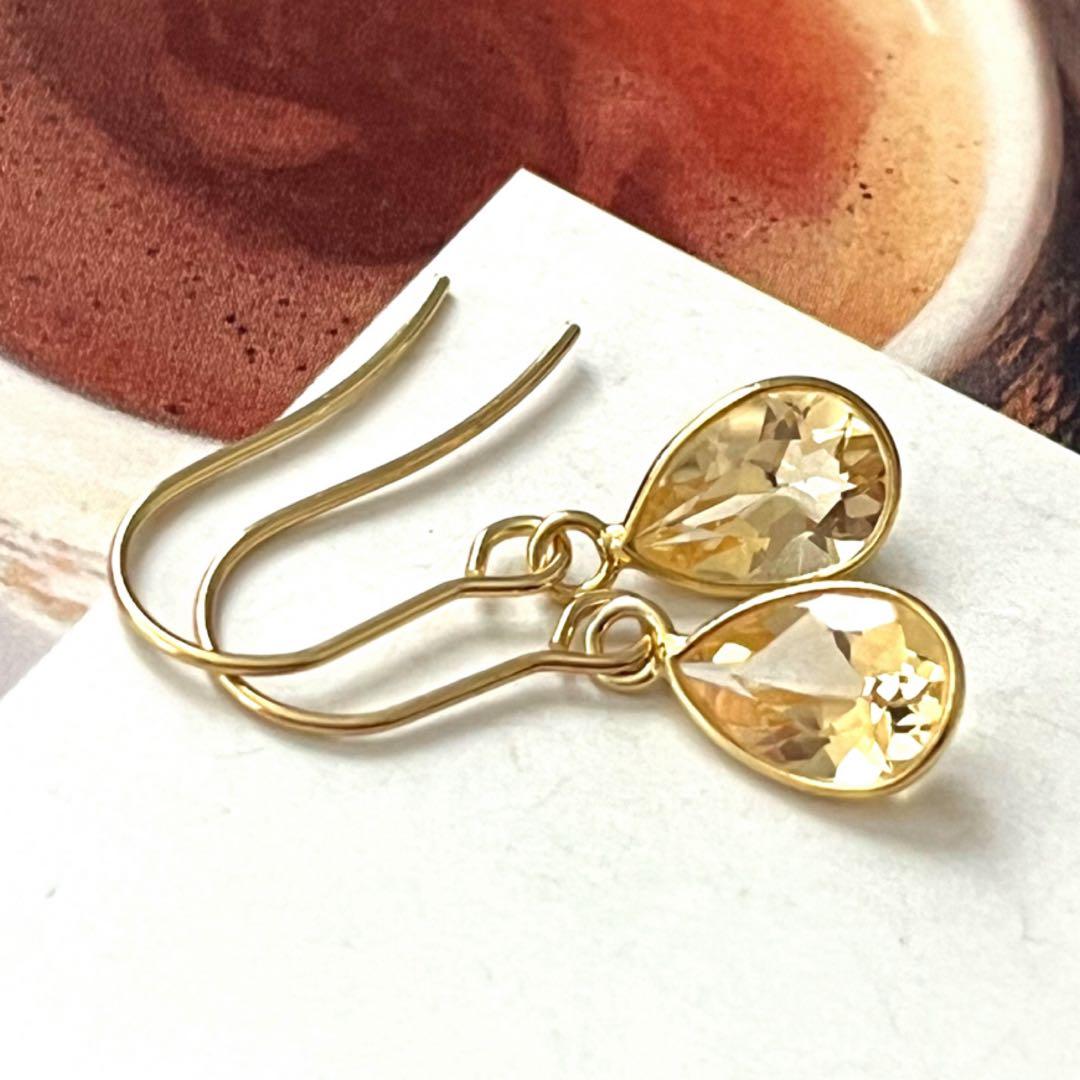 1点作品☺︎ ペアシェイプ型枠シトリンピアス　イヤリングに変更可能☺︎ 11月誕生石