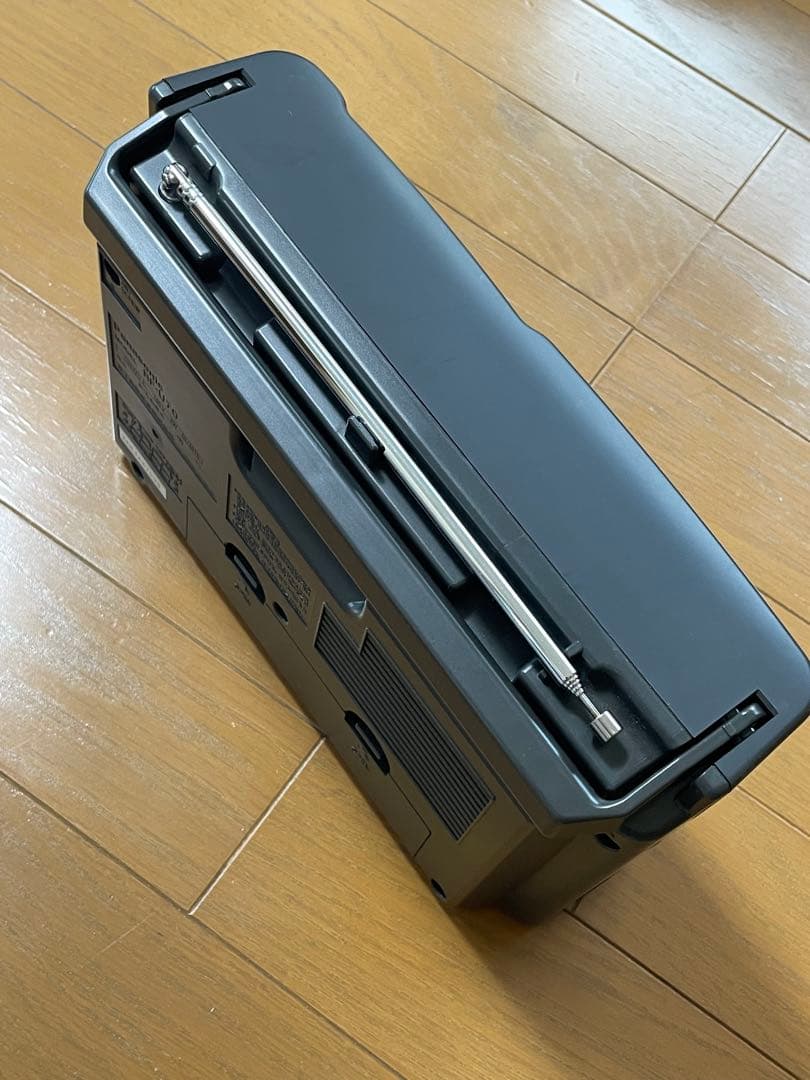 Panasonic RF-U70 3バンドラジオ