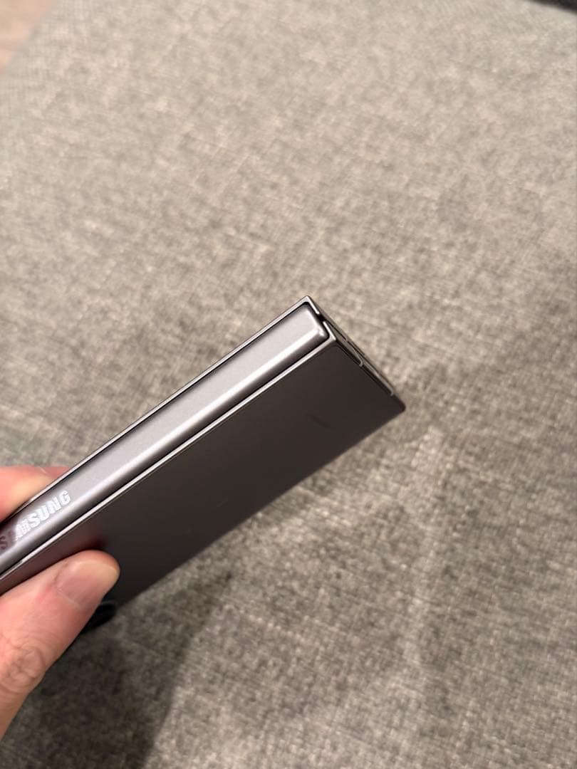 【極美品】Galaxy Z Fold 6 512GB国内版SIMフリー・一時値下