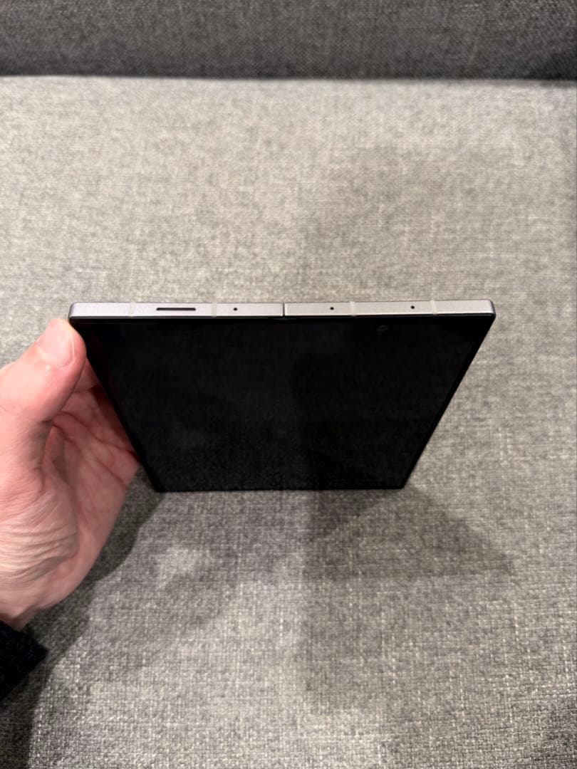 【極美品】Galaxy Z Fold 6 512GB国内版SIMフリー・一時値下