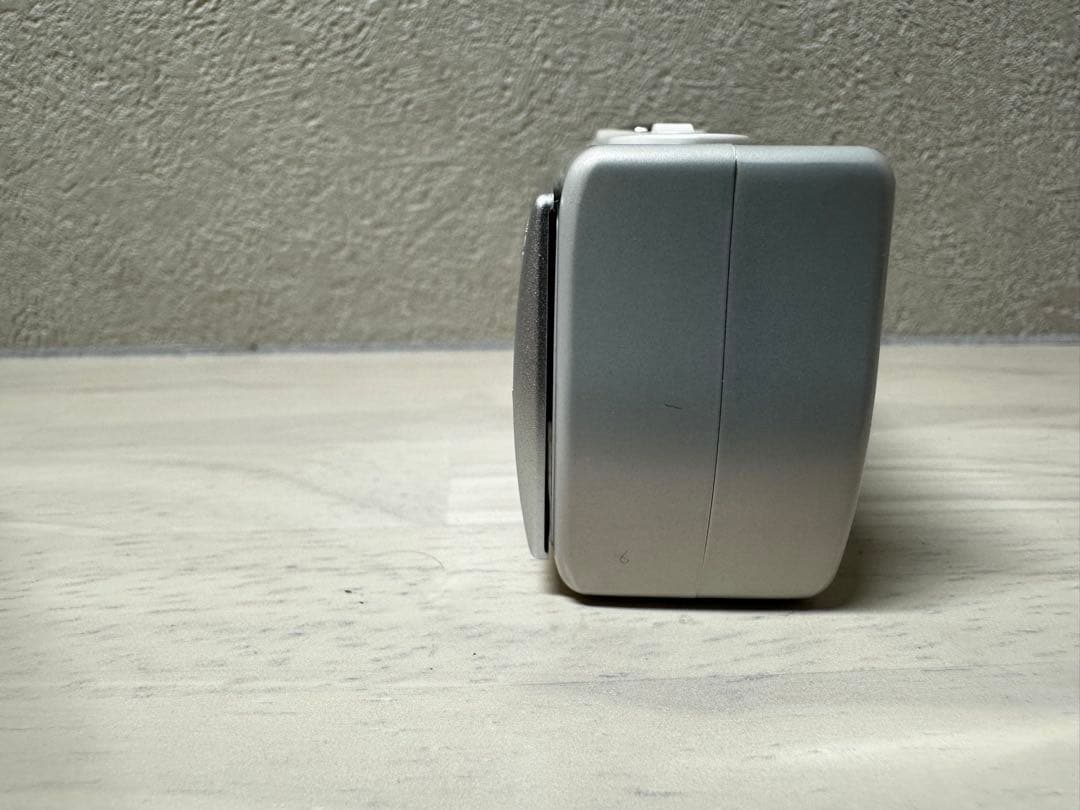 動作品【美品】SONY Cyber-shot U DSC-U10 デジタルカメラ