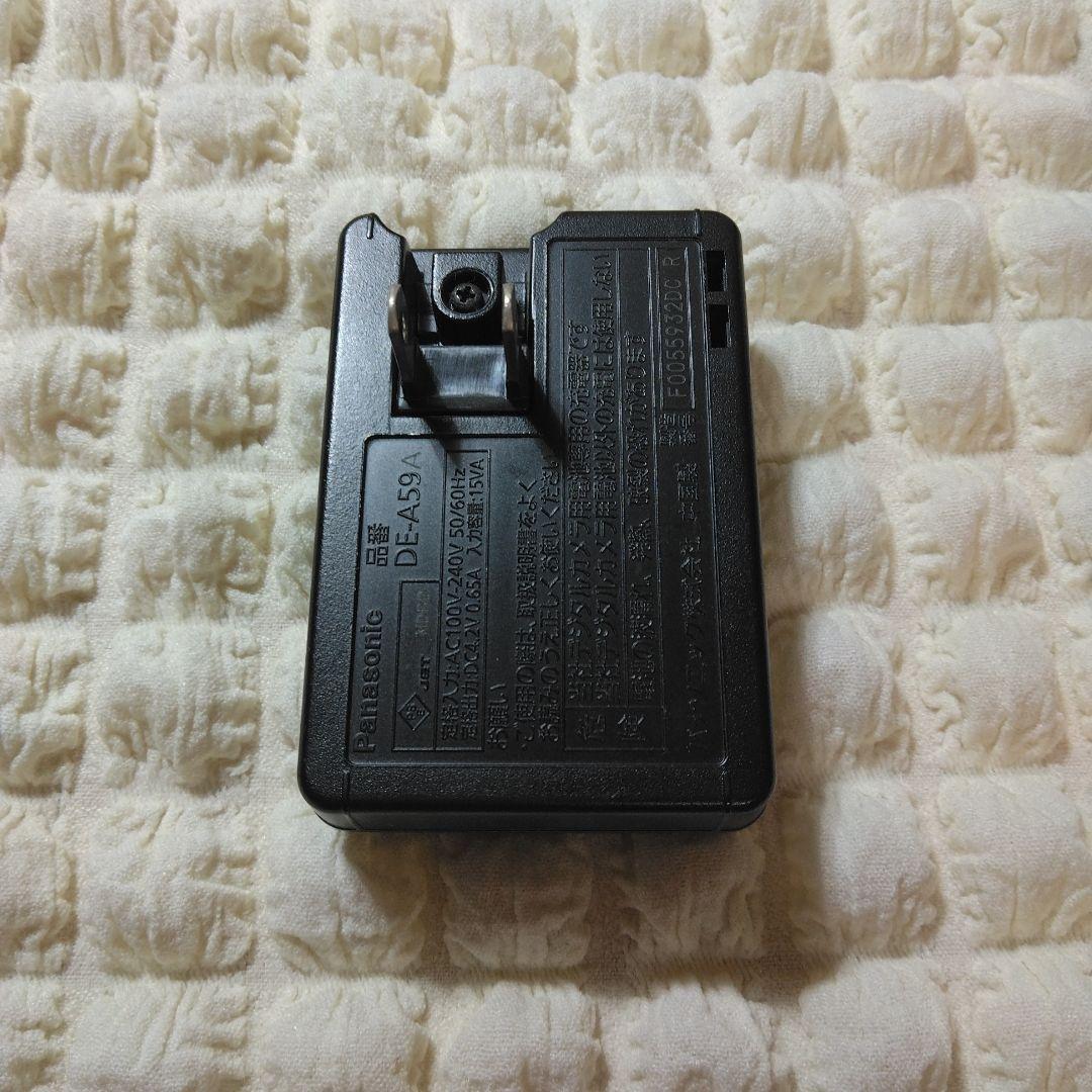 Panasonic DMC-FX70 ゴールド