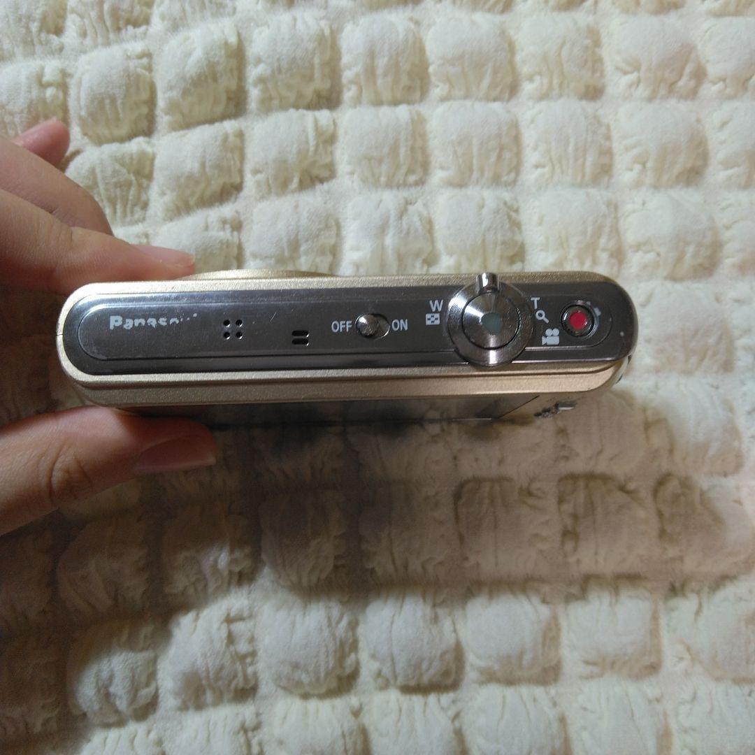 Panasonic DMC-FX70 ゴールド