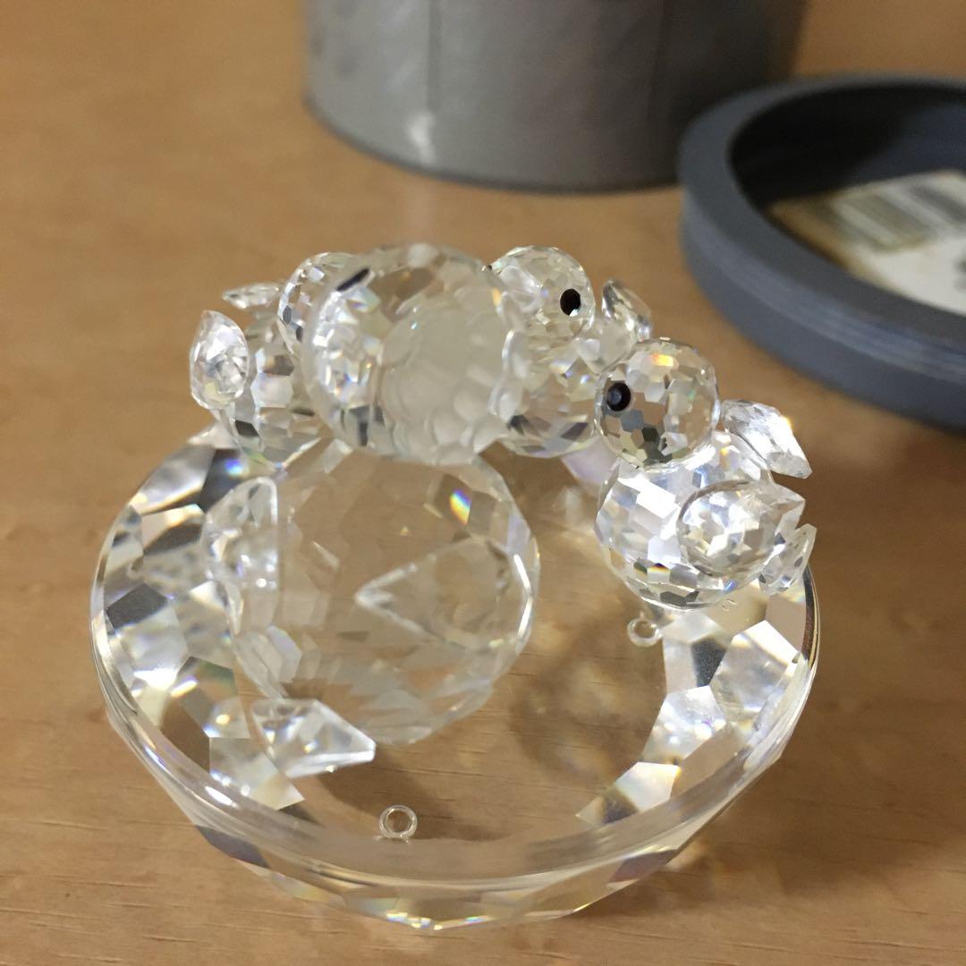 スワロフスキー鳥の親子