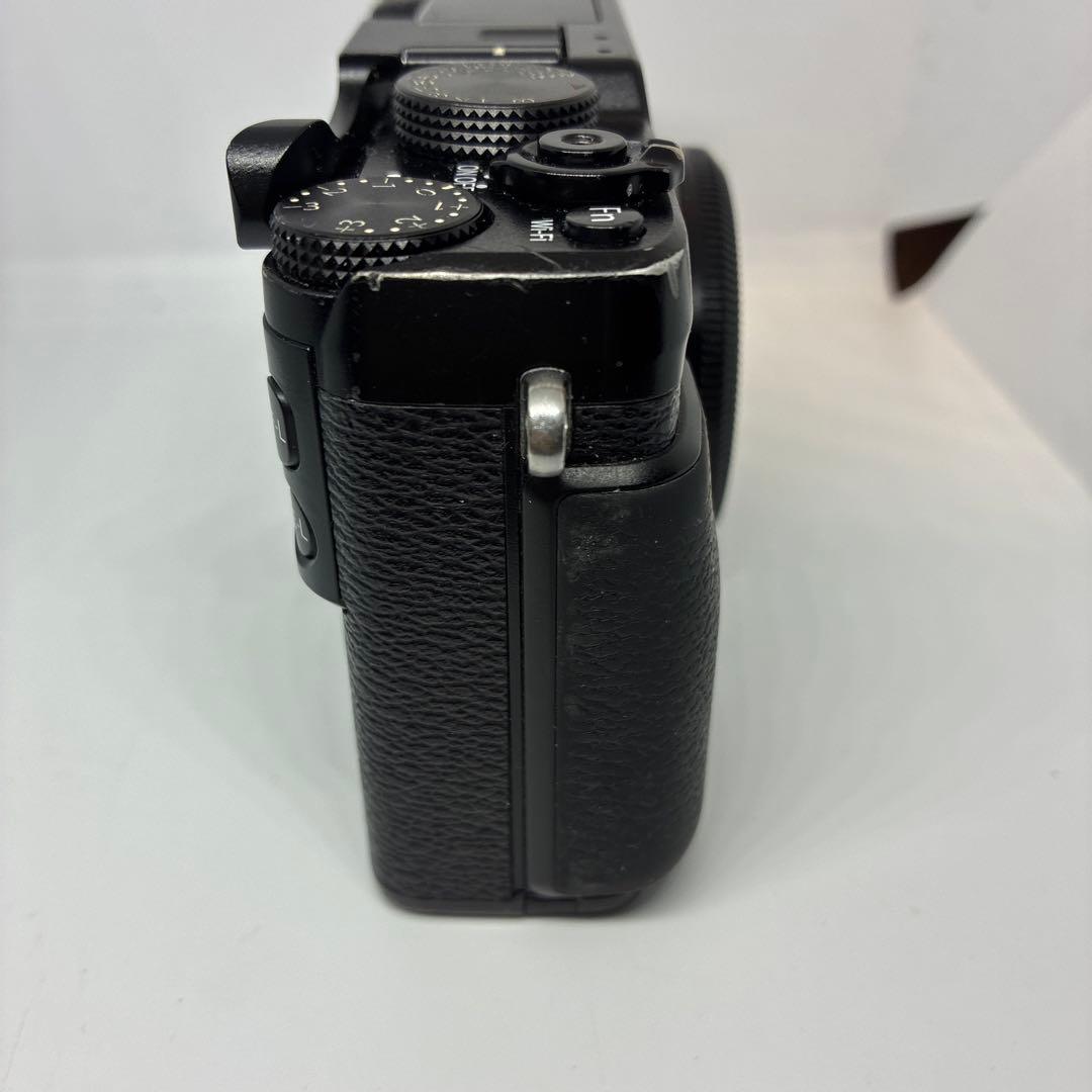 FUJIfilm X-E2 セット品 バッテリーほぼ新品