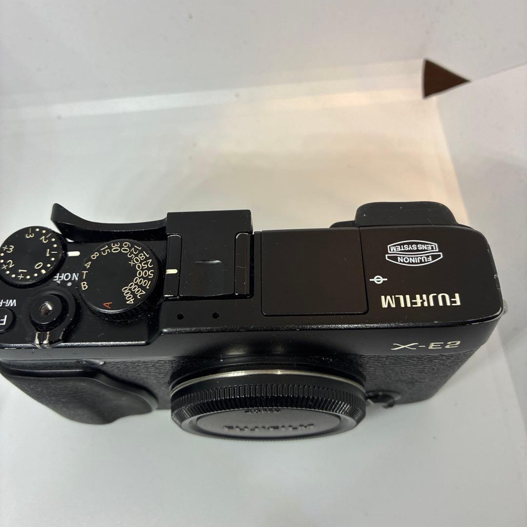 FUJIfilm X-E2 セット品 バッテリーほぼ新品