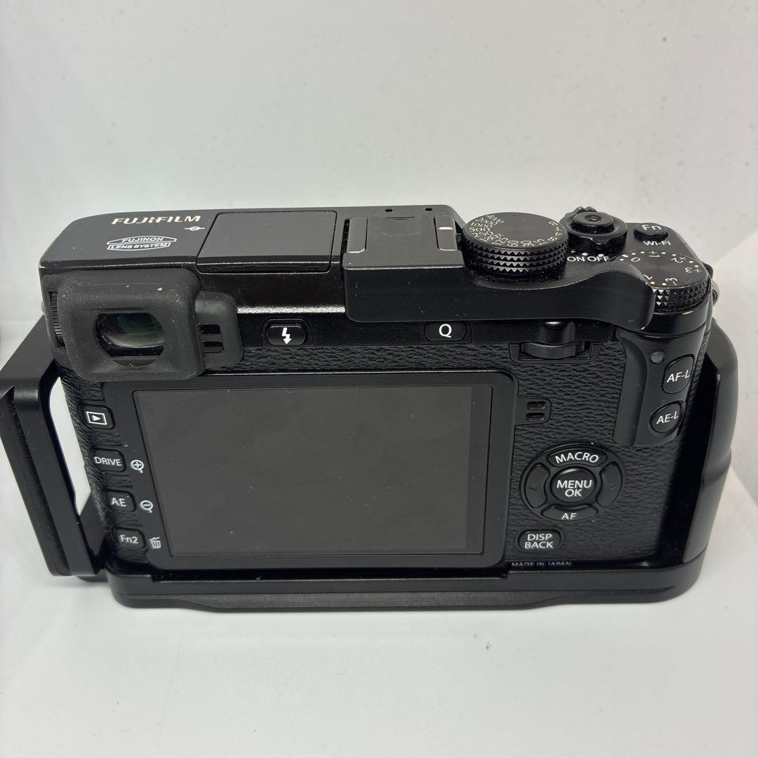 FUJIfilm X-E2 セット品 バッテリーほぼ新品