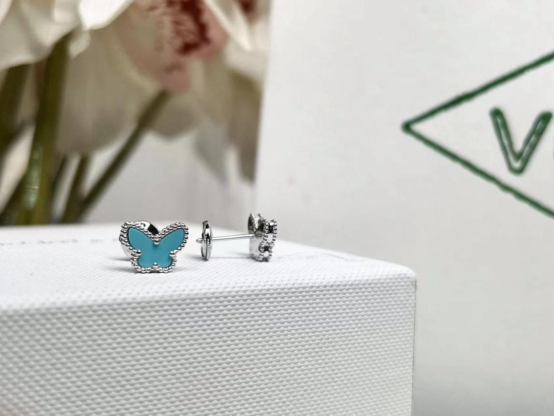 ピアス スウィート アルハンブラ パピヨン