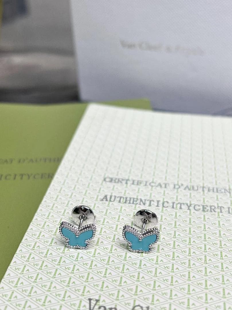 ピアス スウィート アルハンブラ パピヨン