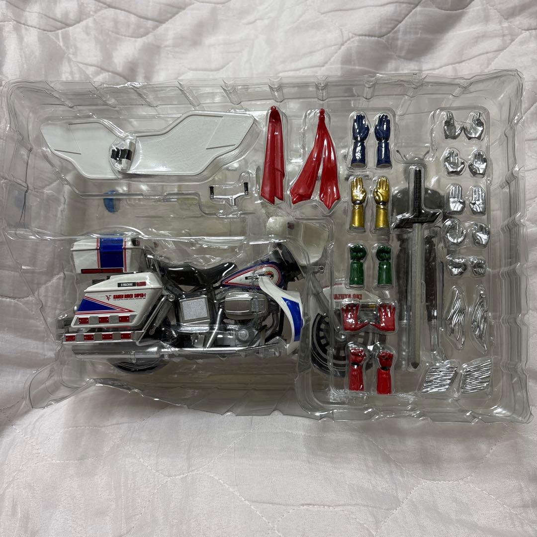 S.H figuarts 仮面ライダースーパー1 & Vマシン