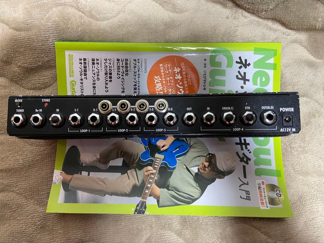 Providence PEC-04 / ギターエフェクター　スイッチャー