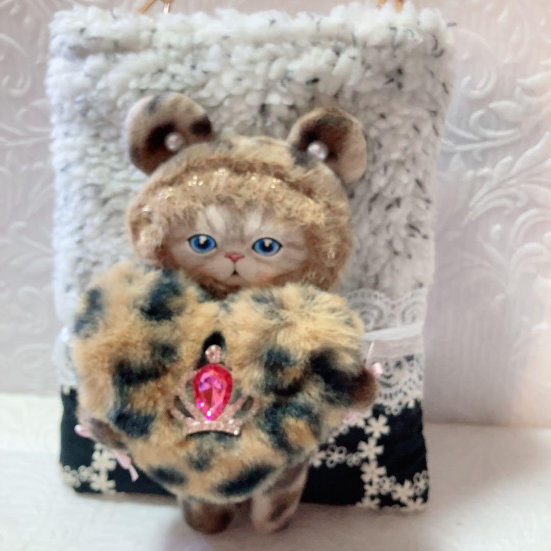 ゆきそら　BIG黒猫バミちゃんサコシュ　コヤンイサムチョン　ラメがキラキラ