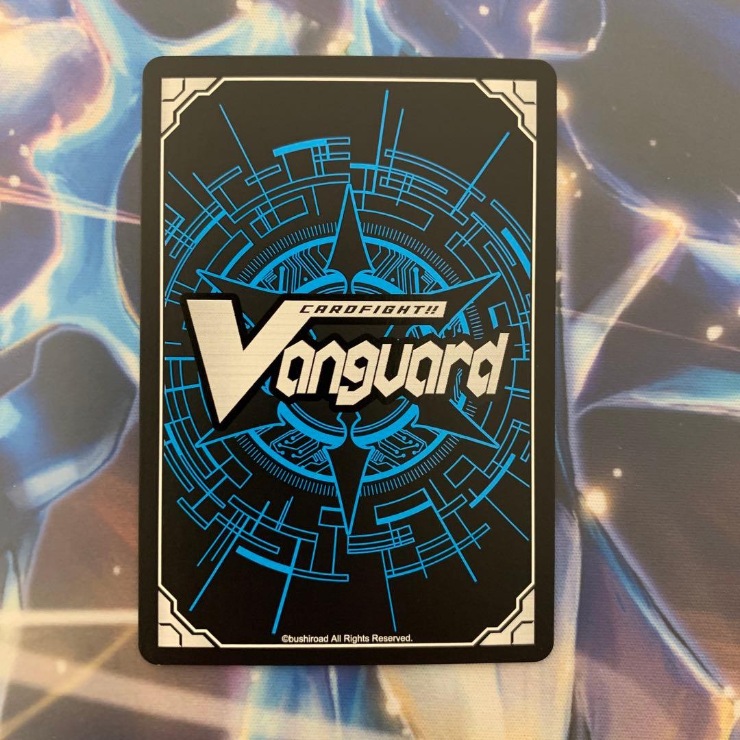 ヴァンガード　幻燈魔嬢フォルカロル　RRR 4枚