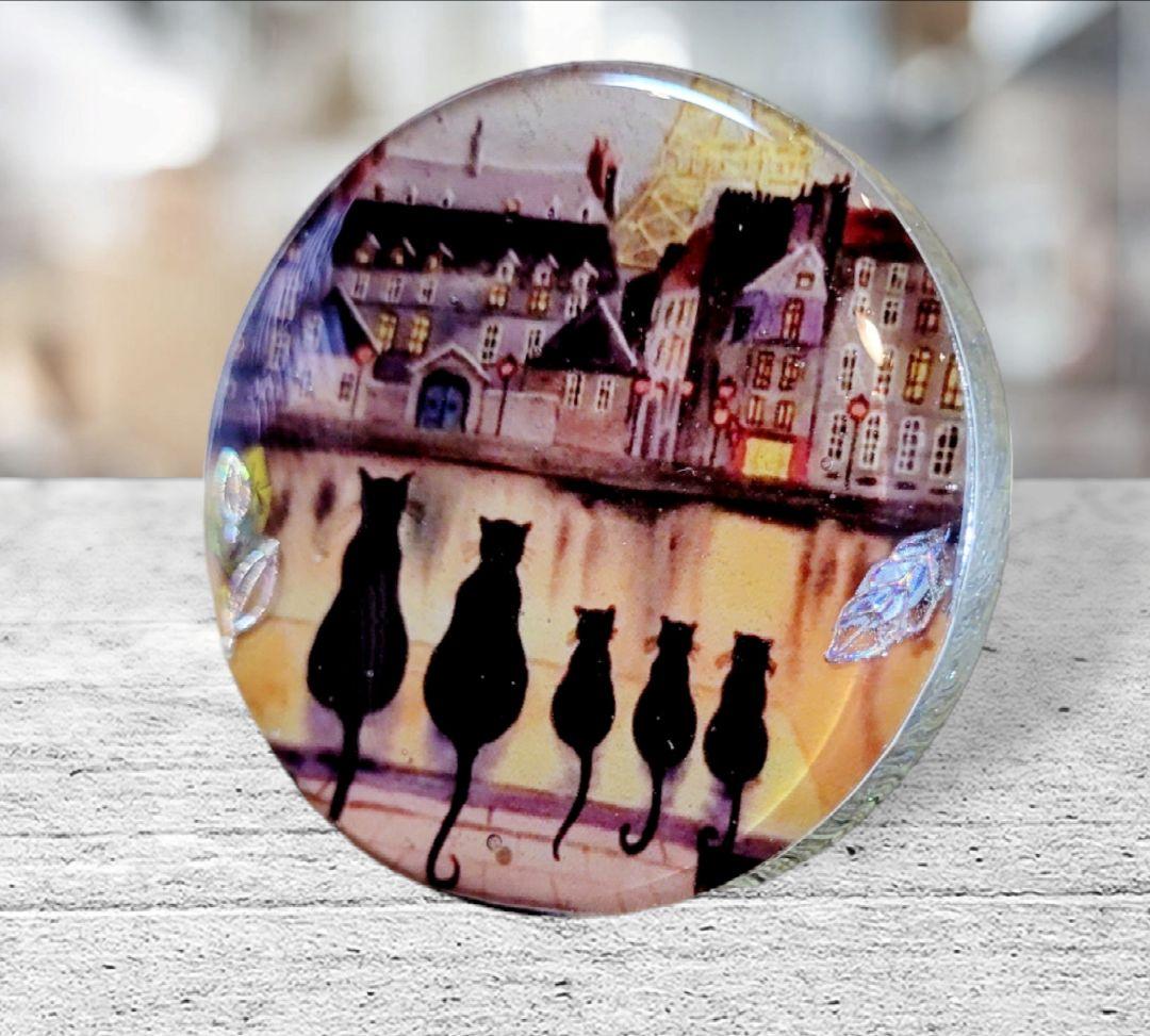 NO.628❤夜の風景 黒猫親子❤レジンへアゴム ブローチ