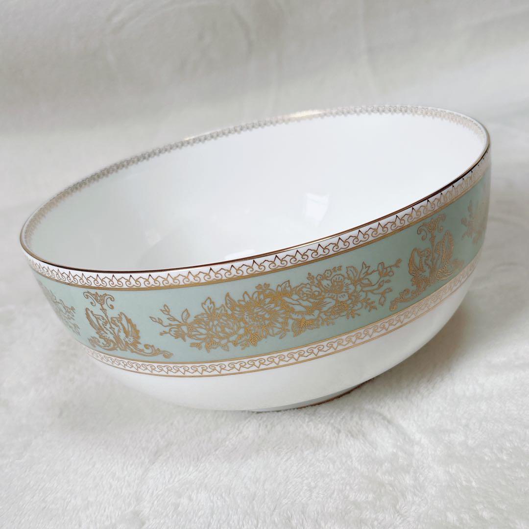 【新品】ウェッジウッド コロンビア セージグリーン 器 鉢 ボウル 黒壺 20㎝