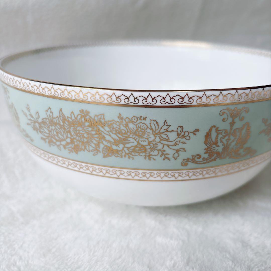 【新品】ウェッジウッド コロンビア セージグリーン 器 鉢 ボウル 黒壺 20㎝