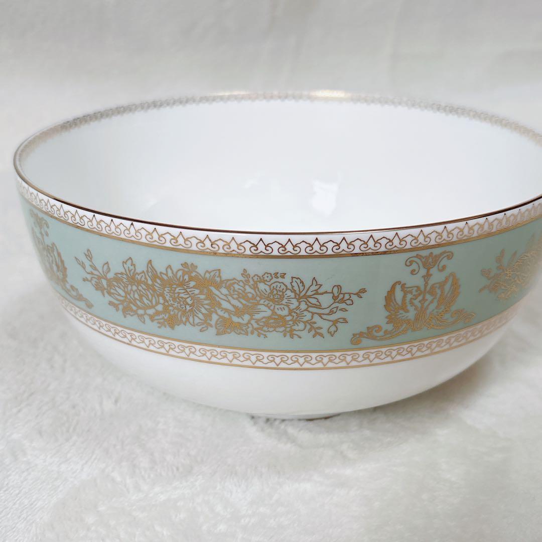 【新品】ウェッジウッド コロンビア セージグリーン 器 鉢 ボウル 黒壺 20㎝