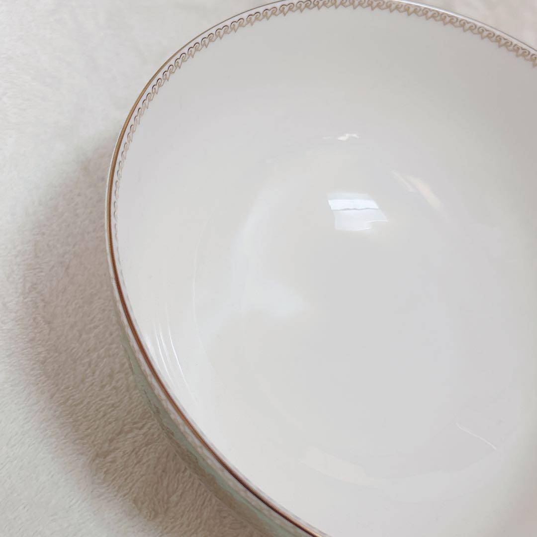 【新品】ウェッジウッド コロンビア セージグリーン 器 鉢 ボウル 黒壺 20㎝